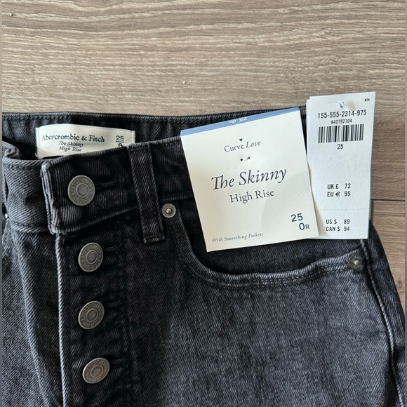 Abercrombie The Skinny High Rise - Picture 2 of 3